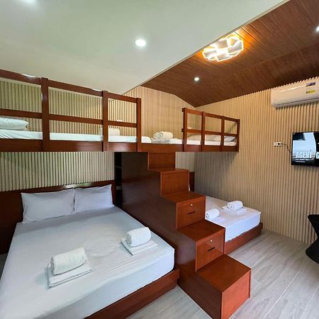 Youhan Beach Resort San Antonio  Esterno foto