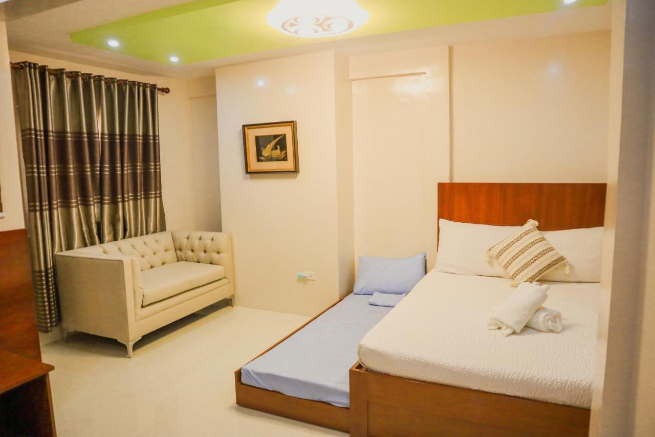 Youhan Beach Resort San Antonio  Esterno foto