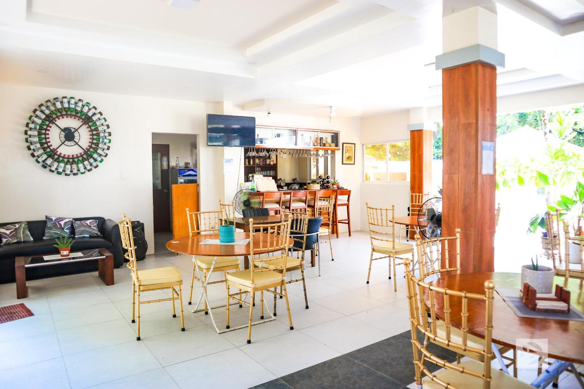 Youhan Beach Resort San Antonio  Esterno foto