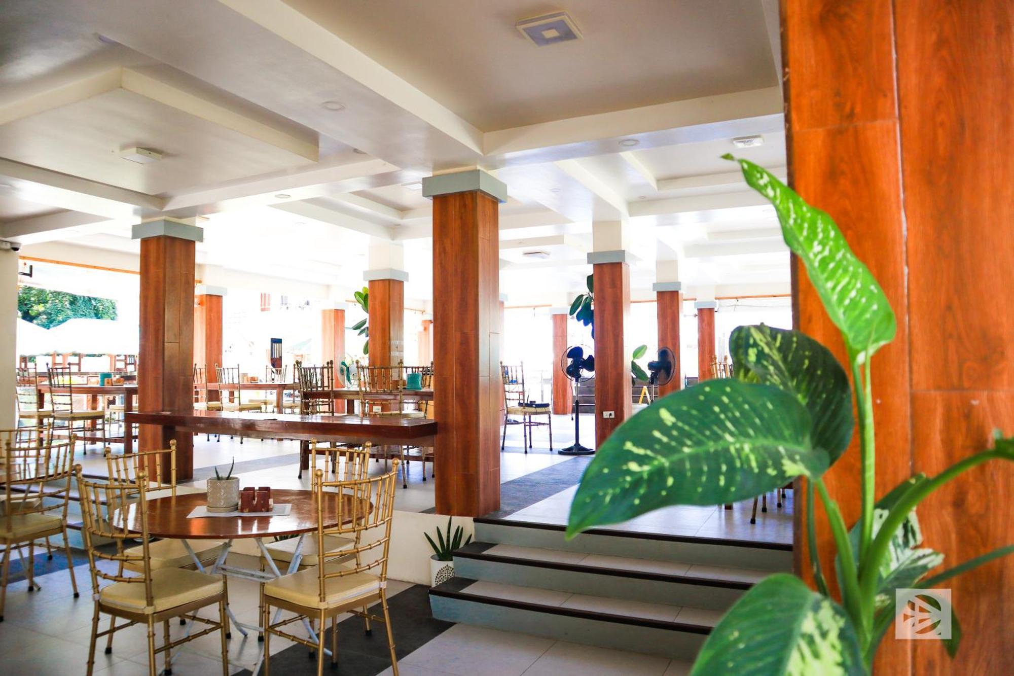 Youhan Beach Resort San Antonio  Esterno foto