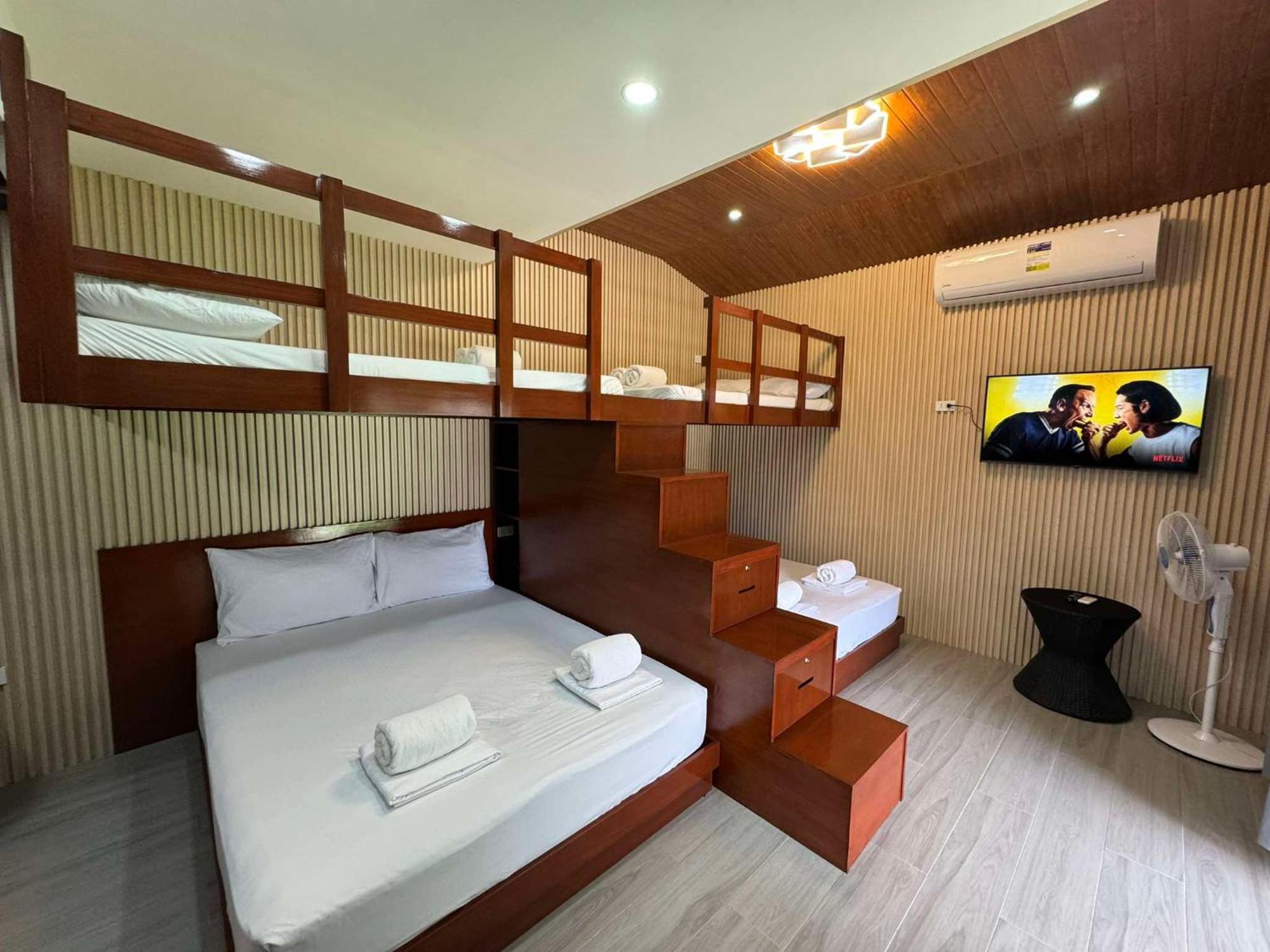 Youhan Beach Resort San Antonio  Esterno foto